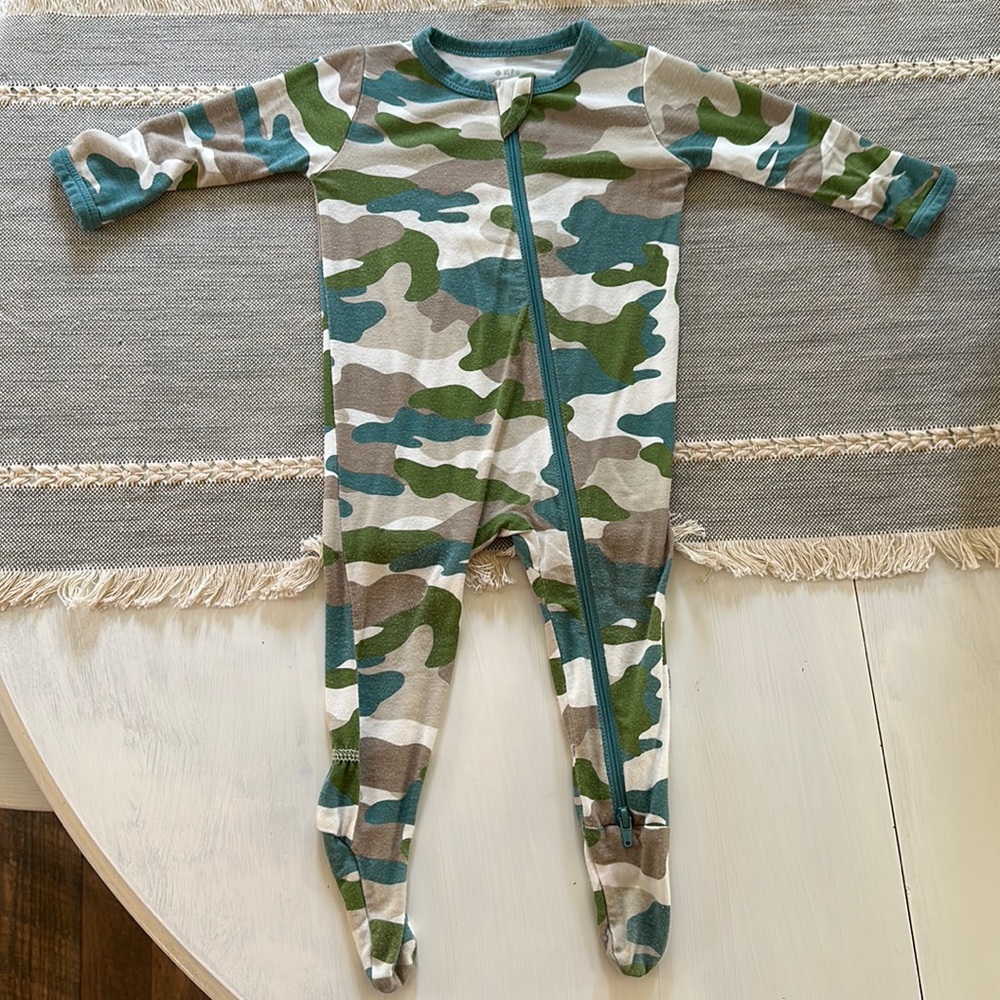 Kyte Baby Zippered Footie 3-6 months